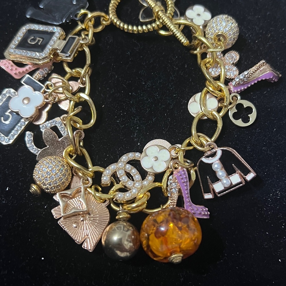 Gold and Black Charm Bracelet - Picture 9 of 11